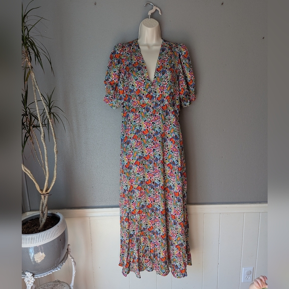 Boden Dresses & Skirts - Boden Colorful Floral Maxi Dress